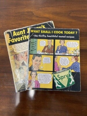 Two Vintage Spry Cook Books ca 1940's -Recipes - Spry Vegetable Shortening Books
