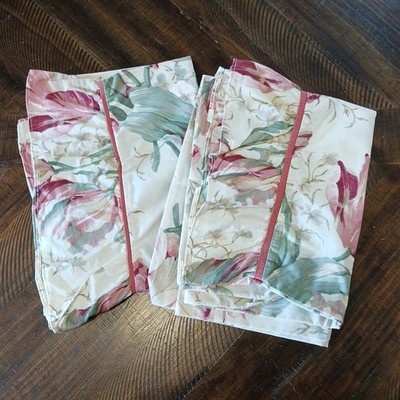 Pair of VTG WAVERLY Garden Room Pillowcases Std Tulips Cottage Victorian USA