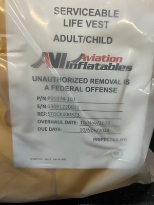 AVI Aviation Inflatables Adult/Child Life Vest P/N P01074-101