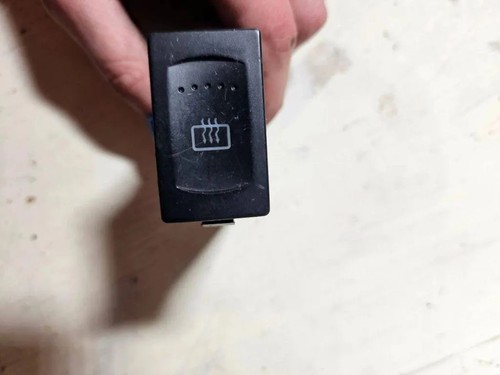 VW PASSAT B5 3B2 Schalter für Heckscheibenheizung 3B0959621 1.90 31499650