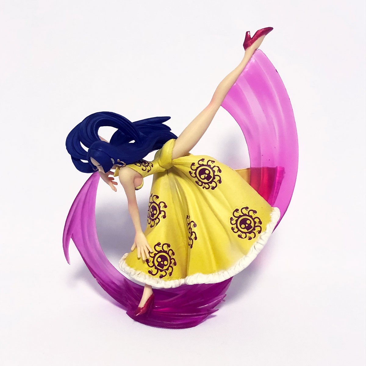 Y1797 Boa Hancock Japanese One Piece Attack Motions Figure 5in