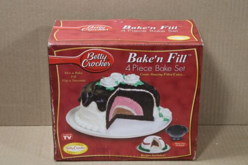 BETTY CROCKER BAKE 'n FILL 4 PIECE CAKE BAKE SET Mix Bake Fill Flip & Decorate - Picture 1 of 11
