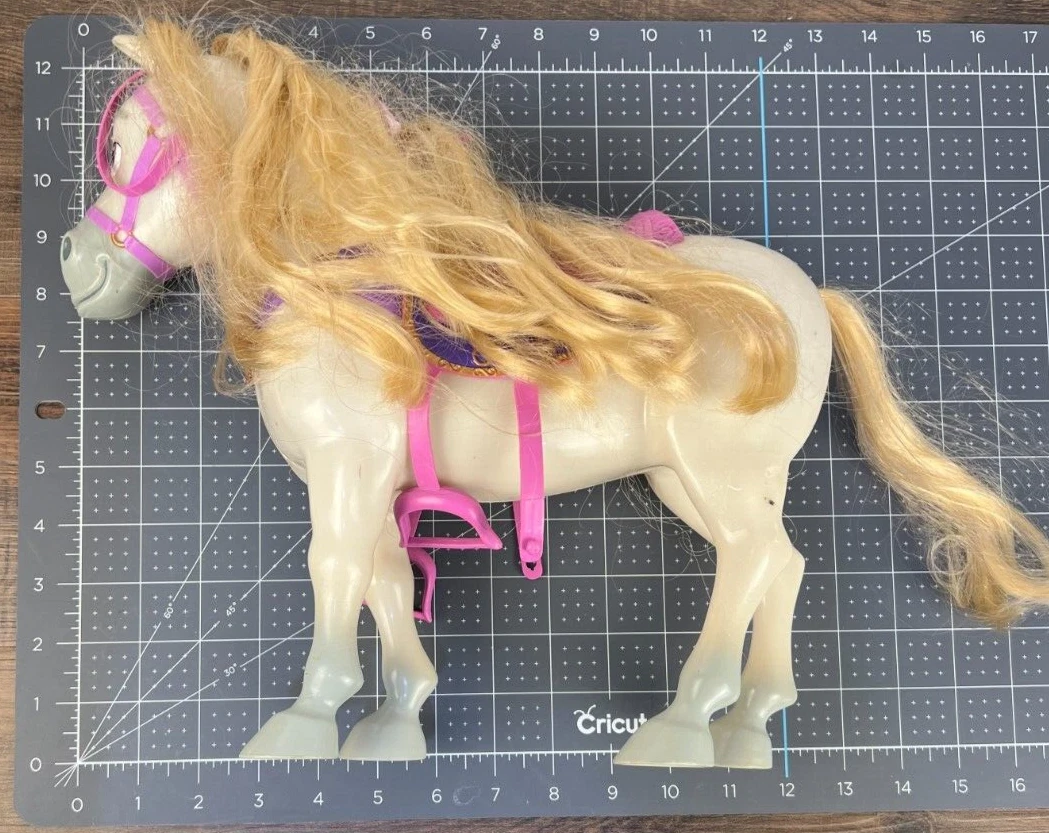 Disney princess maximus horse target sale