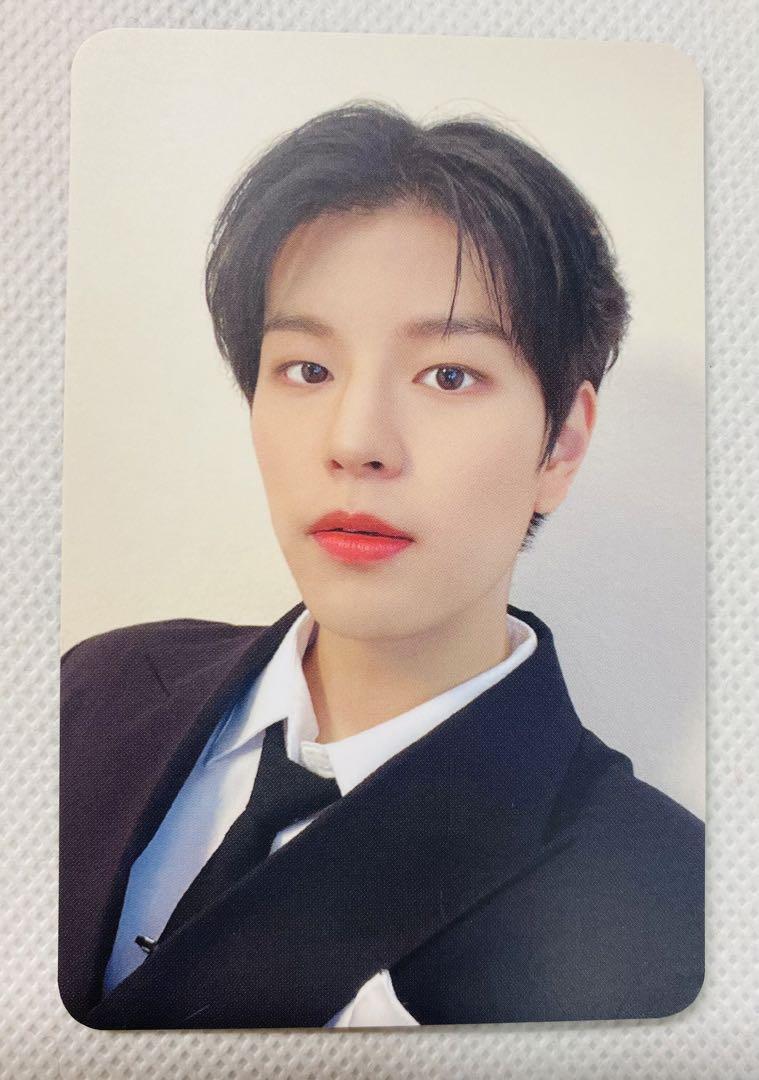 STRAY KIDS NACIFIC 17th SKZ IN THE BLACK Official Photo card