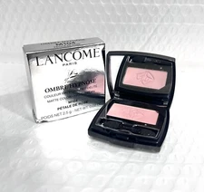 Lancome Ombre Hypnose Matte  EyeShadow M104 Petale De Rose Full Size (Soft Pink)