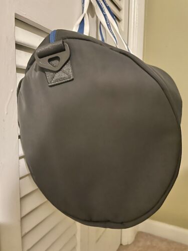 NWT Calvin Klein Duffel Gym Bag Black Weekender Holiday Travel 20” Length - Picture 2 of 7