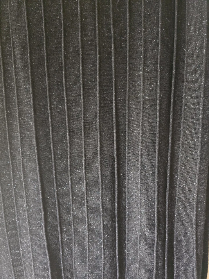 Falda midi de punto plisado Anne Klein ligera brillante femenina tranquila lujo atemporal Foto 3 de 4