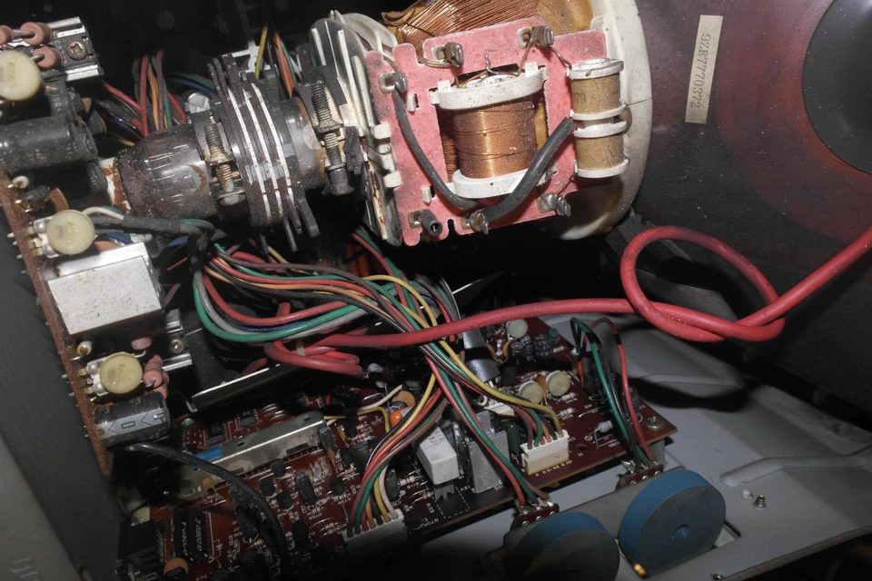 DELL CMC-141ME EGA CGA TTL analog CRT monitor 14" FOR PARTS OR REPAIR - Image 4 of 4