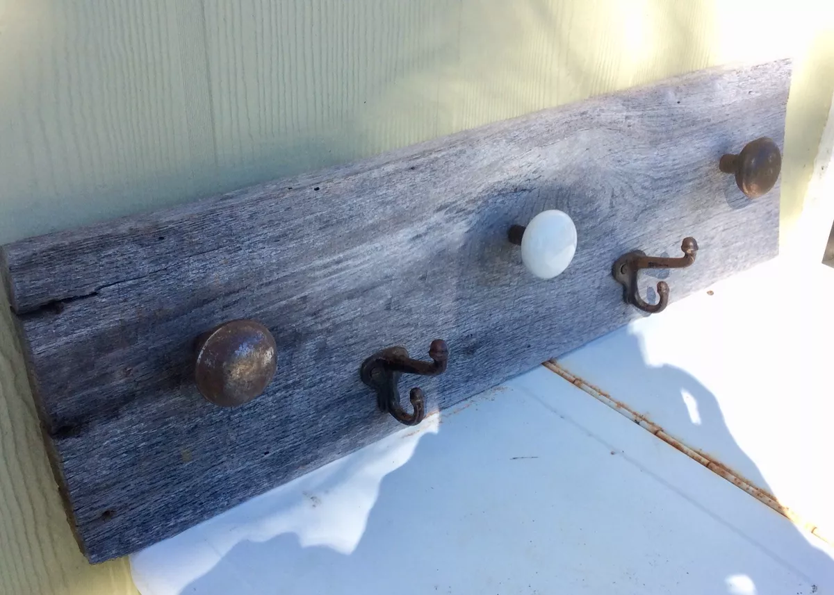 Rustic Wood Towel Rack Large, Reclaimed Towel Hanger With Railroad Spikes,  30 X 8 Barn Wood Towel Bar 