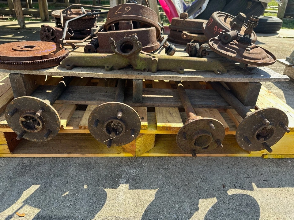 Ford 1966 lote de 6 cilindros frenos de tambor delanteros traseros husillos colector de escape #4 Foto 2 de 4