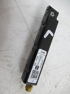 Seat Leon III 3 5F 12-16 Antennenverstärker links 5F4035225 AM/FM