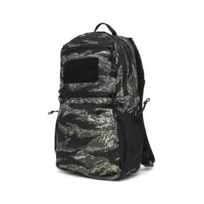 London Bridge Trading LBT-8006A 14L Day Pack V2 Mas Grey Tiger Color Pattern