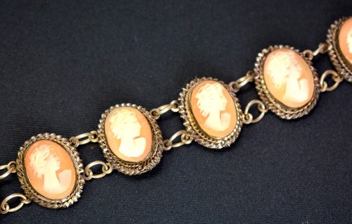 Antigua pulsera de eslabones camafeo tallada a mano por Giuseppe Mandile Italia - Imagen 6 de 11