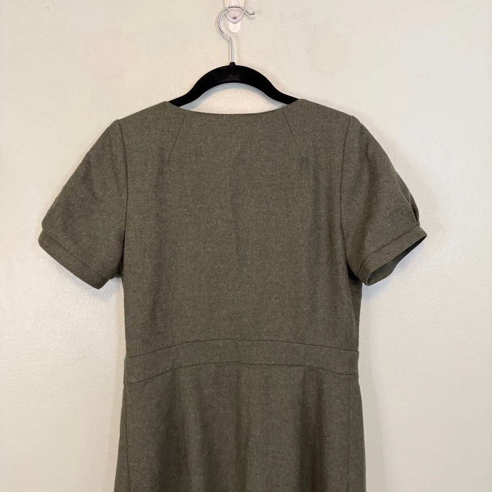 Tocca Dress Women 10 Green Wool Sheath Trendy Split Neck Short Sleeve Minimalist - Image 4 of 4