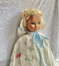15” Vintage 70s, Evergreen Remco Doll, Made in Hong Kong, Blonde Hair, GC