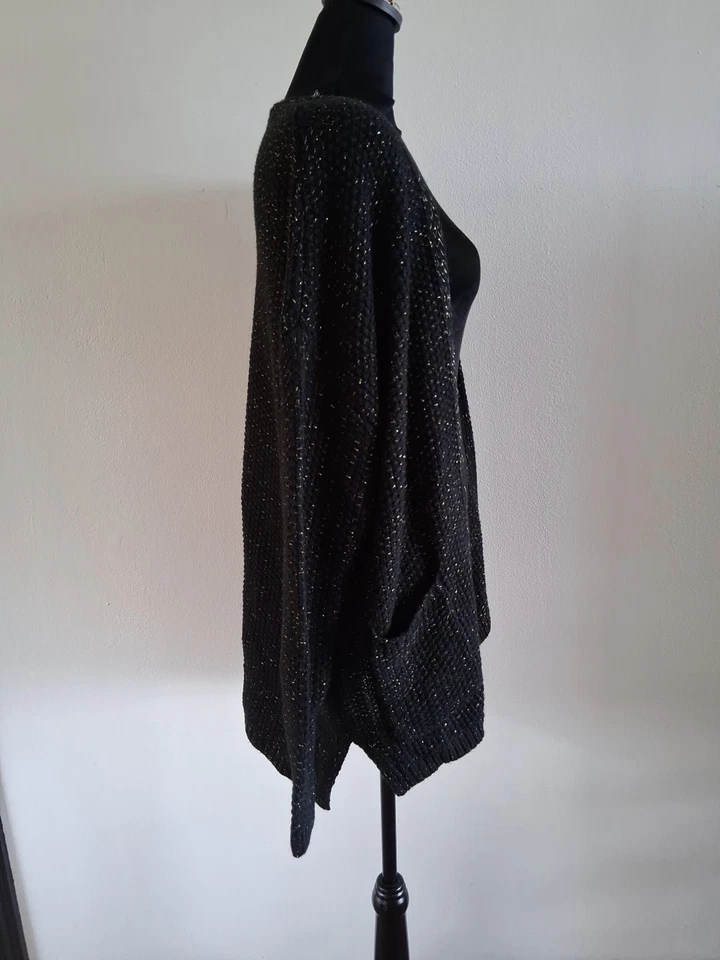 Cárdigan suéter negro con dorado Metaphor para mujer talla mediana manga larga Foto 4 de 4