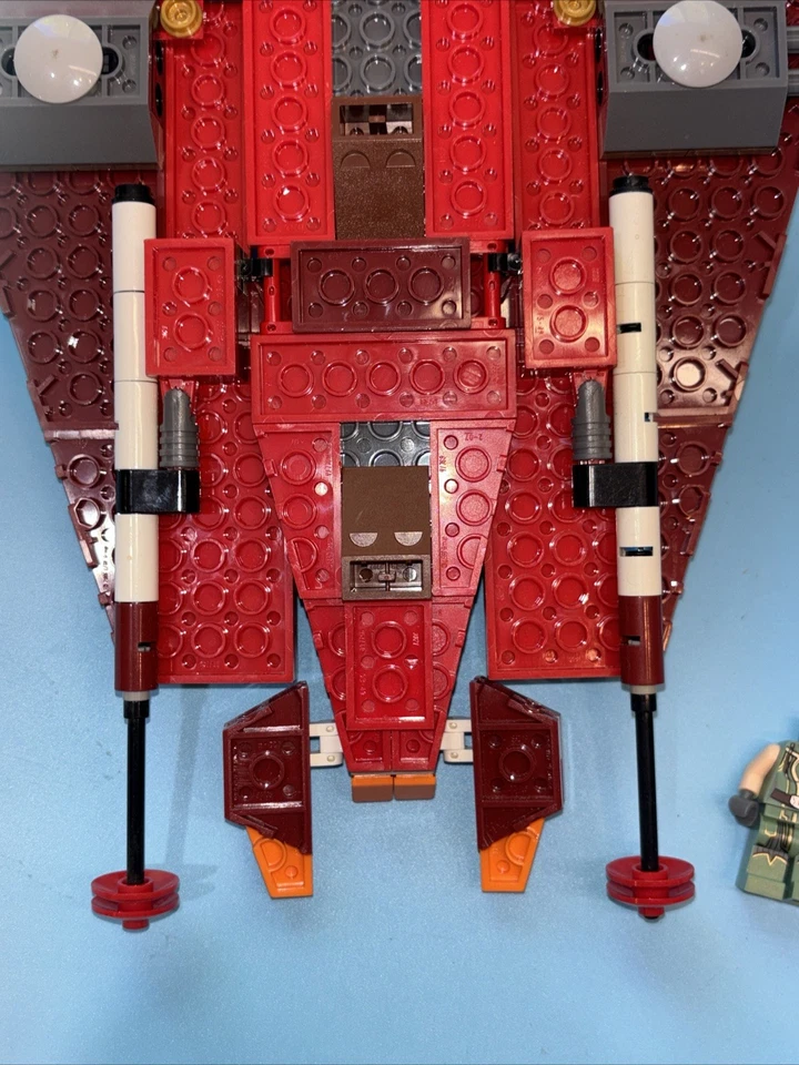 LEGO Star Wars - 9497 Republic Striker-class Starfighter INCOMPLETE - 2012 READ - Image 4 of 4