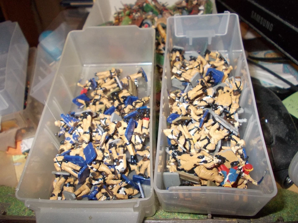 1:72 Figuren Konvolut 134x WW1 Belg. Inf. , Fr. Fremdenlegion u. Kolonialtruppen - Bild 2 von 3