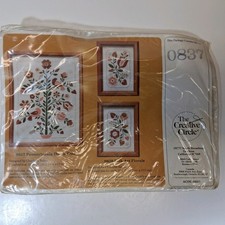 The Creative Circle Candlewicking Embriodery Kit 0837 Pennsylvania Dutch Tree