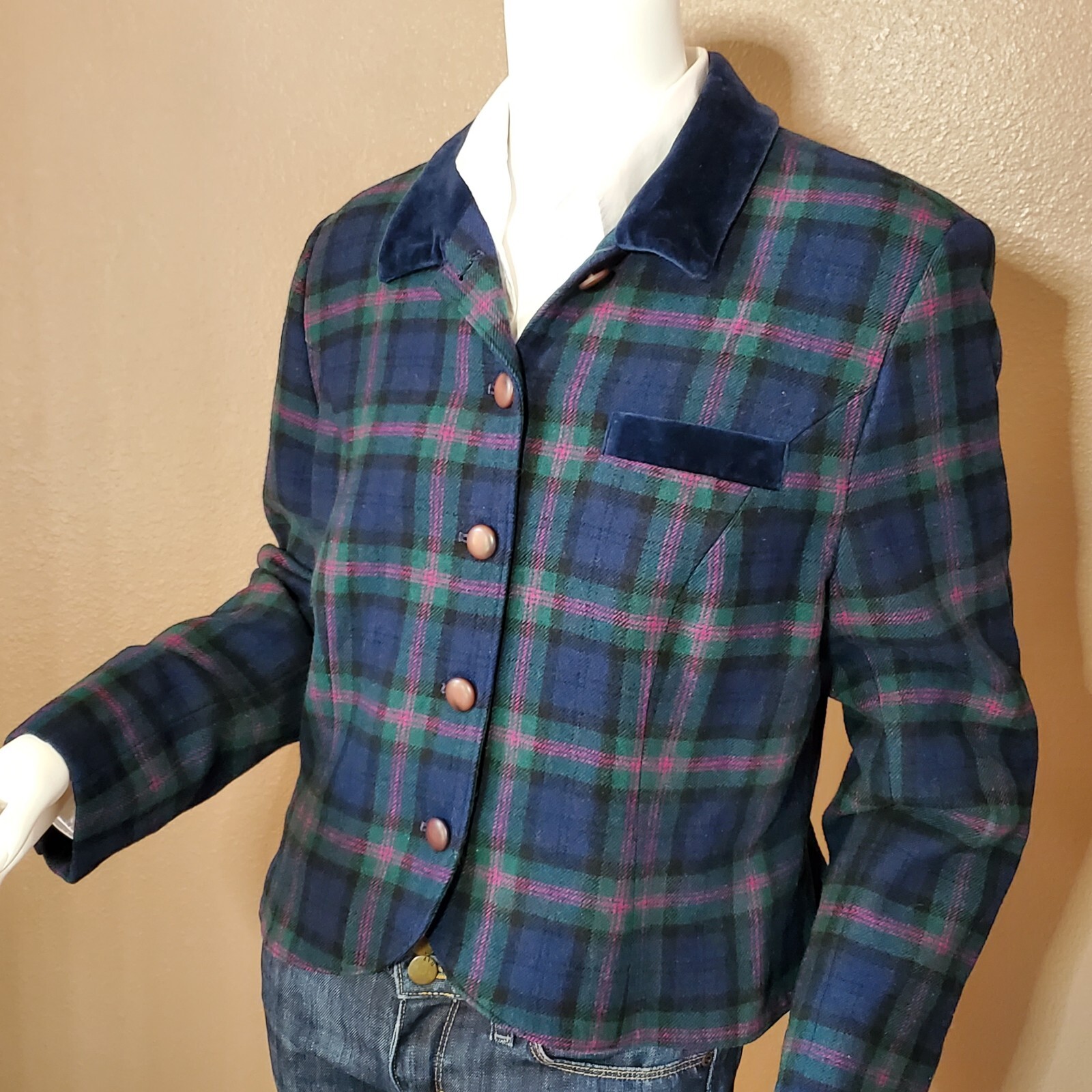 VTG PENDLETON wool plaid cropped jacket size 12P - image 2
