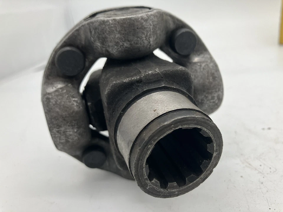 40-48 Chevrolet пассажирский грузовик передний универсальный шарнир в сборе точность 679 - Изображение 3 из 4