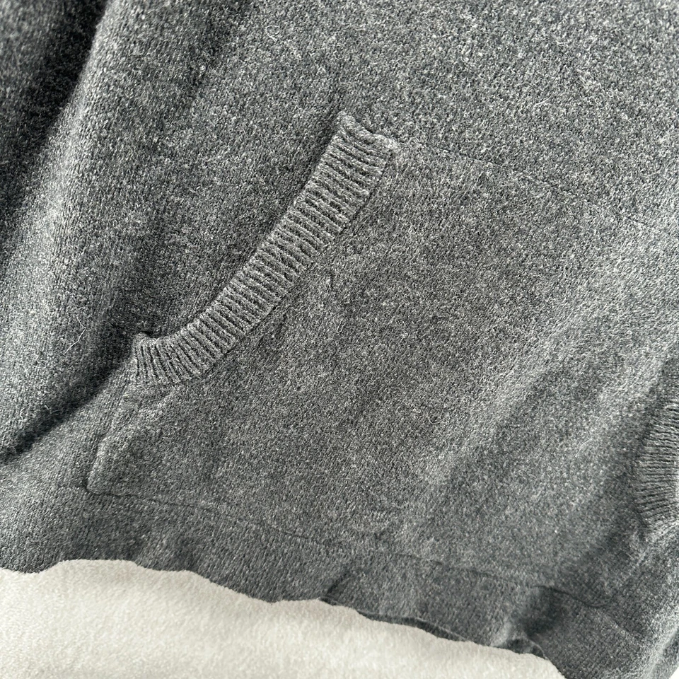 Suéter Henley 7 Diamantes Gris Para Hombre Manga Larga Bolsillo Frontal Con Capucha Tejido Foto 4 de 4