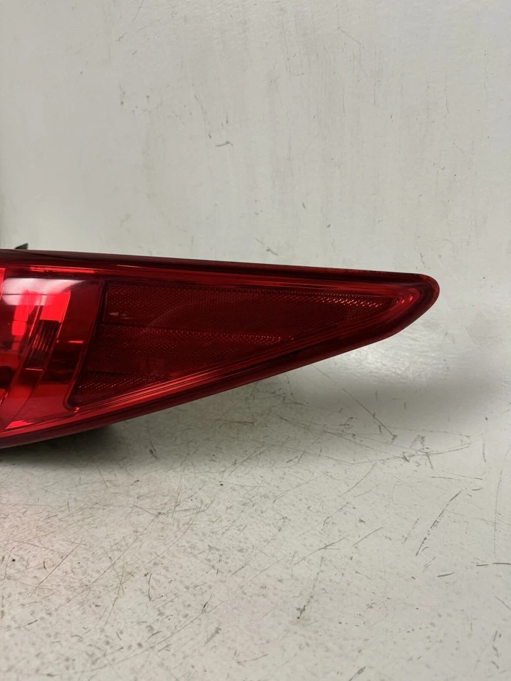 2011-2014 Hyundai Sonata Passenger Right RH Outer Tail Light OEM 2394 - Изображение 3 из 4