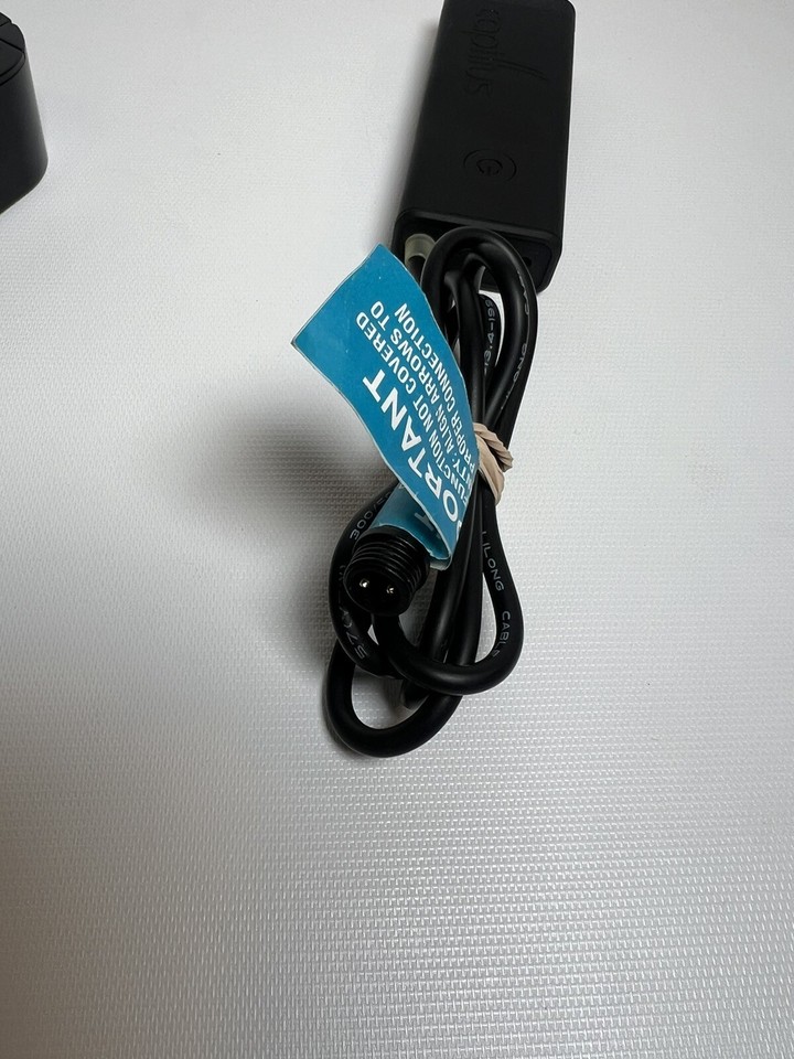 Capillus ModelV4.5 Battery Pack With Power Adapter eBay