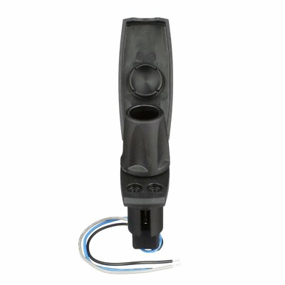 attwood 910V3PB-7 Armor 3-Pin Light Rectangle Base-Black