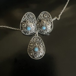Stunning Vntg sterling silver & Turquoise filigree Set earrings & Necklace 18.5”