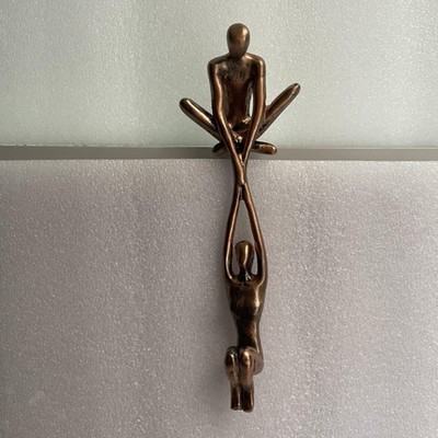 Chic Resin Abstract Human Character Sculpture Statue Cabinet Decoration