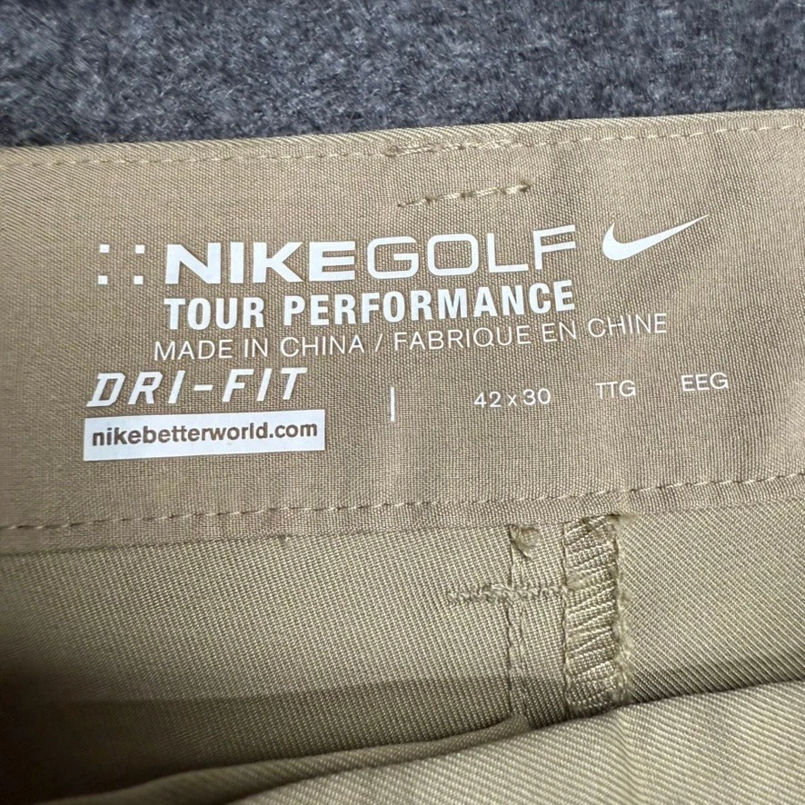 Pantalones caqui Nike Golf Tour Performance Dri-Fit para hombre talla 42x30 Foto 2 de 4