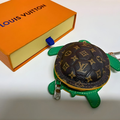 Louis Vuitton LV Monogram Green Turtle Mini Pouch Keychain Bag Charm W/Box