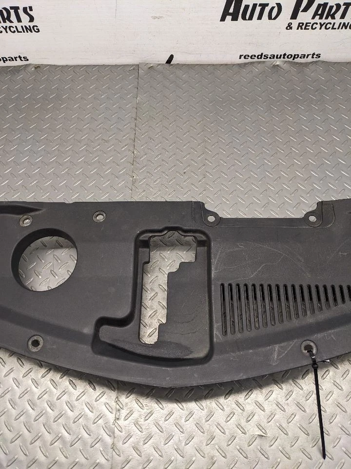 Acura RDX 2013 2014 2015 cubierta de soporte de radiador panel protector 1554 OEM 1161276 Foto 3 de 4
