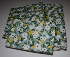 fabric lot DAISY KINGDOM donna's picket fence small packed daisies  3 yds +