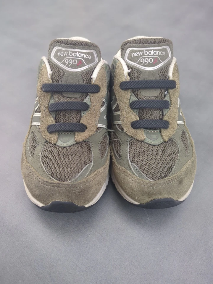 New Balance 990v6 Zapatos Niños 9.5 Gris IC990TA6 Niño Tenis Niños Ninos Foto 2 de 4