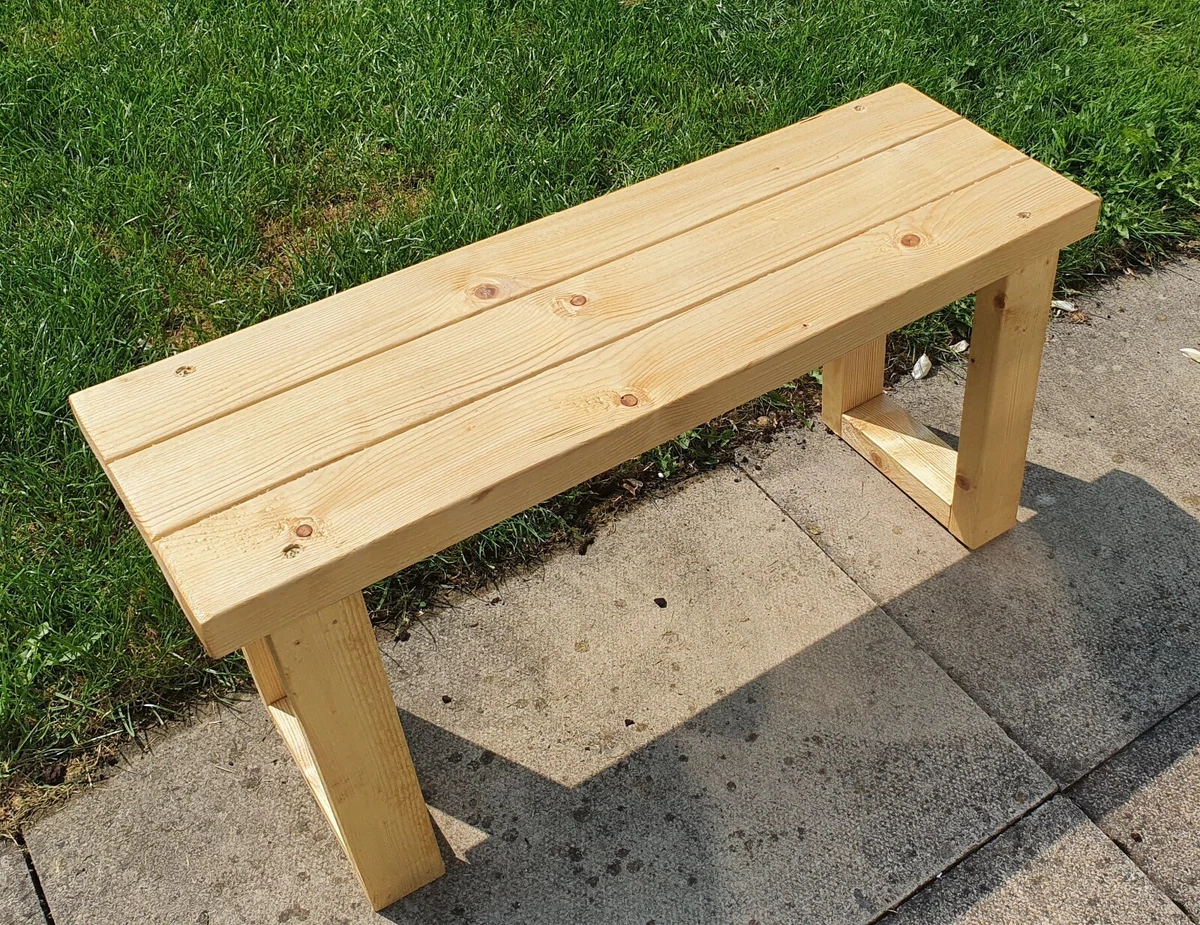 Pine wood cheap bench outdoor