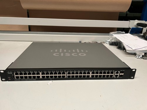 Cisco SG250-50HP-K9 + STAFFE + CAVO DI ALIMENTAZIONE, switch PoE+ Gigabit - Foto 2 di 6