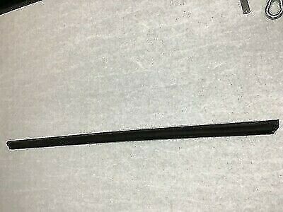 2016 Maserati GranTurismo Convertible Exterior Top Left Passenger Door Rail Trim