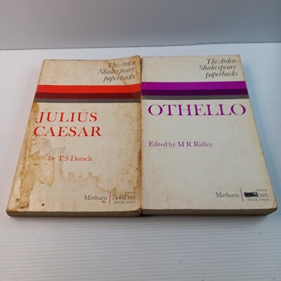 The Arden Shakespeare paperbacks ,- Julius Caesar , Othello  1965 PB