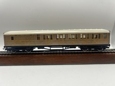 OO Hornby R478 LNER Teak Brake Composite Coach #4237 - (NICE)