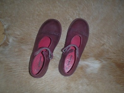 vertbaudet women's ballerina burgundy leather Hook and Loop second hand look!!