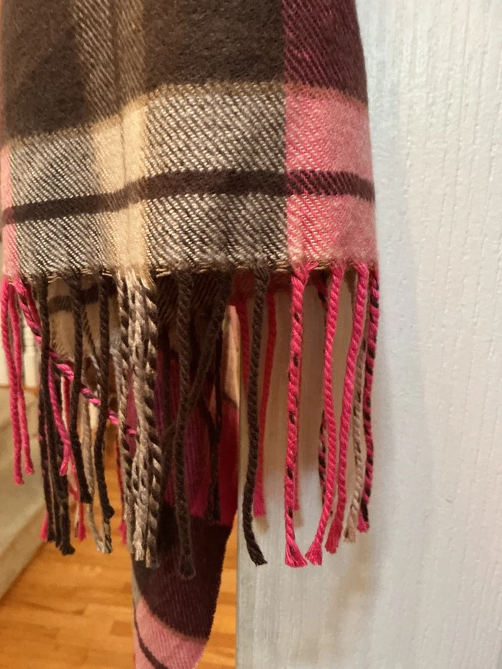 Gap Mujer Rosa Cuadros Flecos Dobladillo Estampado Acogedor Otoño Suave Bufanda Talla Única Foto 3 de 4