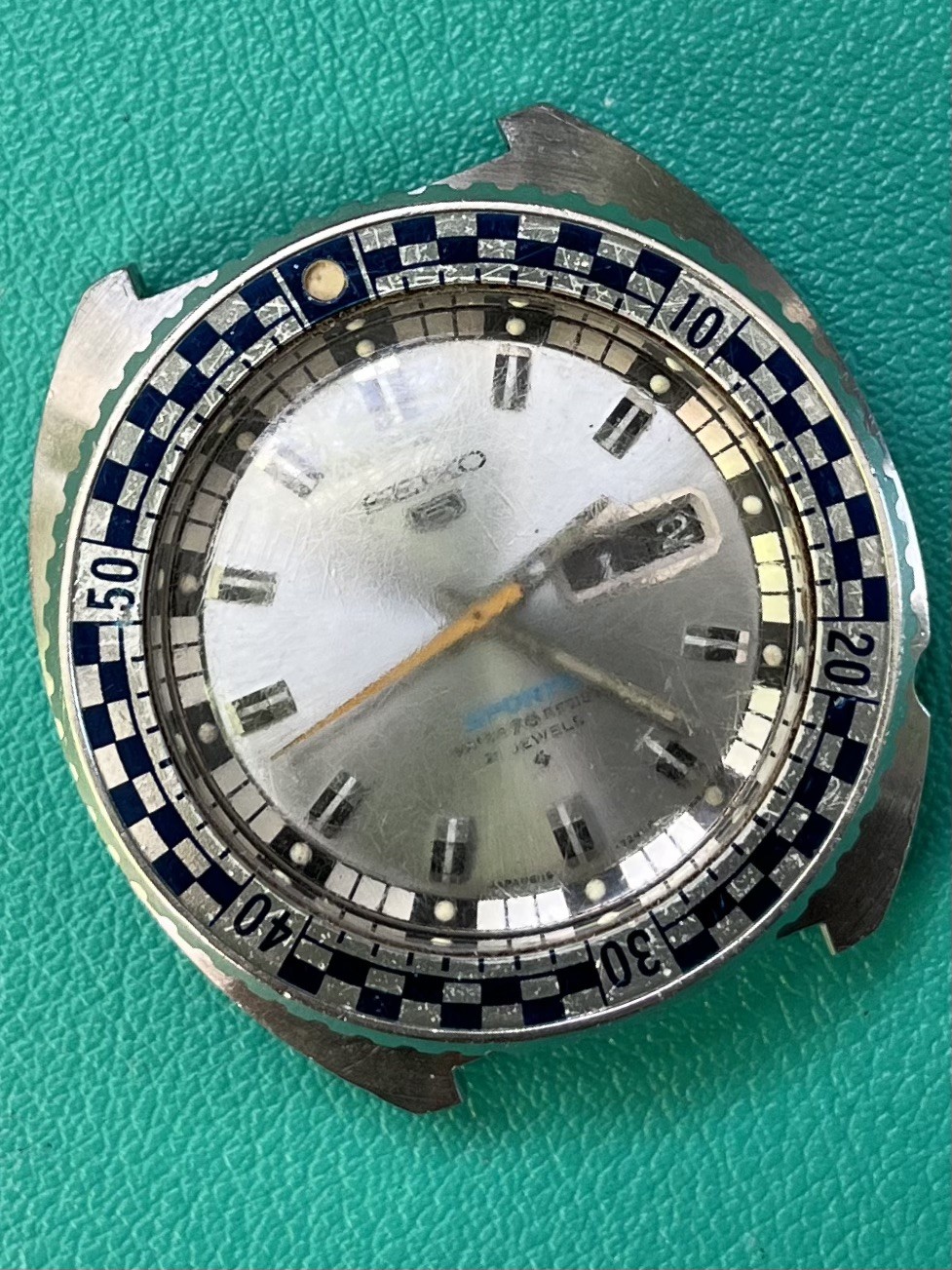Vintage Seiko 5 6119-7173 ORIGINAL "Rally Diver" Roman Day Date Silver Dial Mens