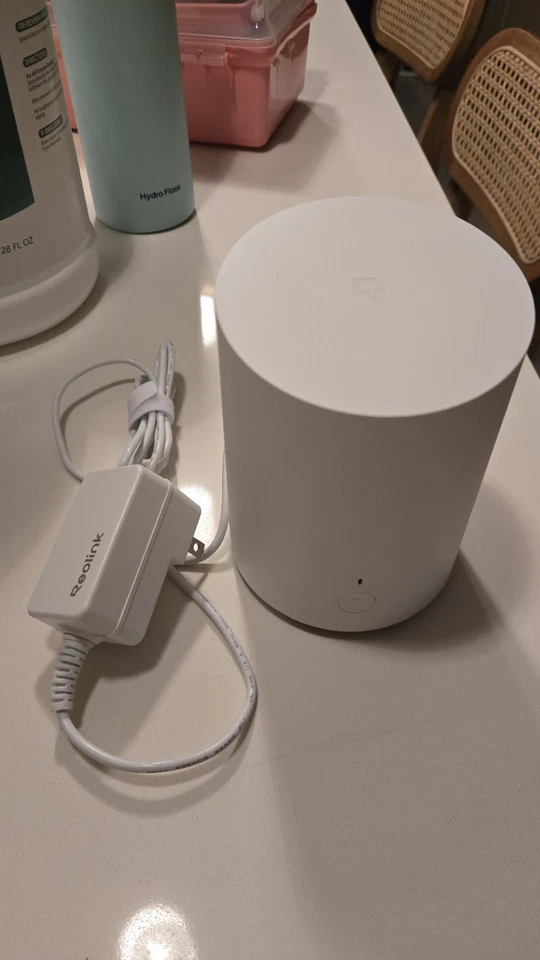 Mini concentrador de seguridad inalámbrico Reolink Home Hub - Imagen 1 de 1