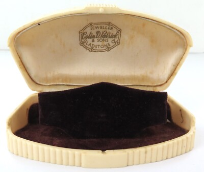 Scarce Vintage Colin D Patrick & Sons, Gladstone QLD Ladies Watch Display Box.
