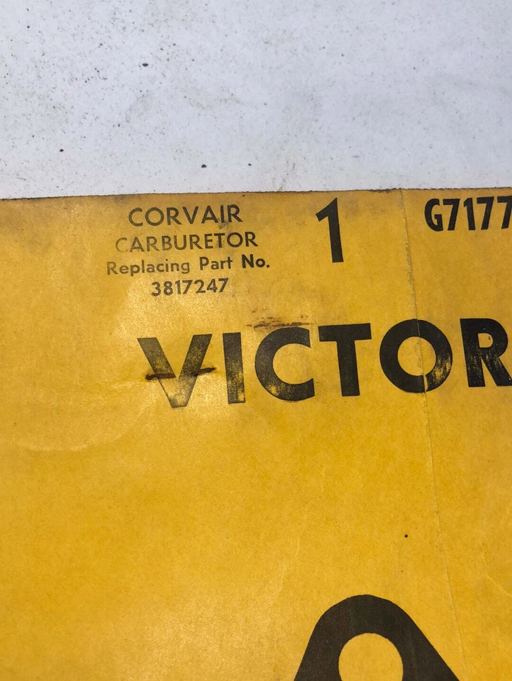 1962-1965 Chevrolet Corvair carburetor gasket Victor G7177 3817247 - Image 2 of 3