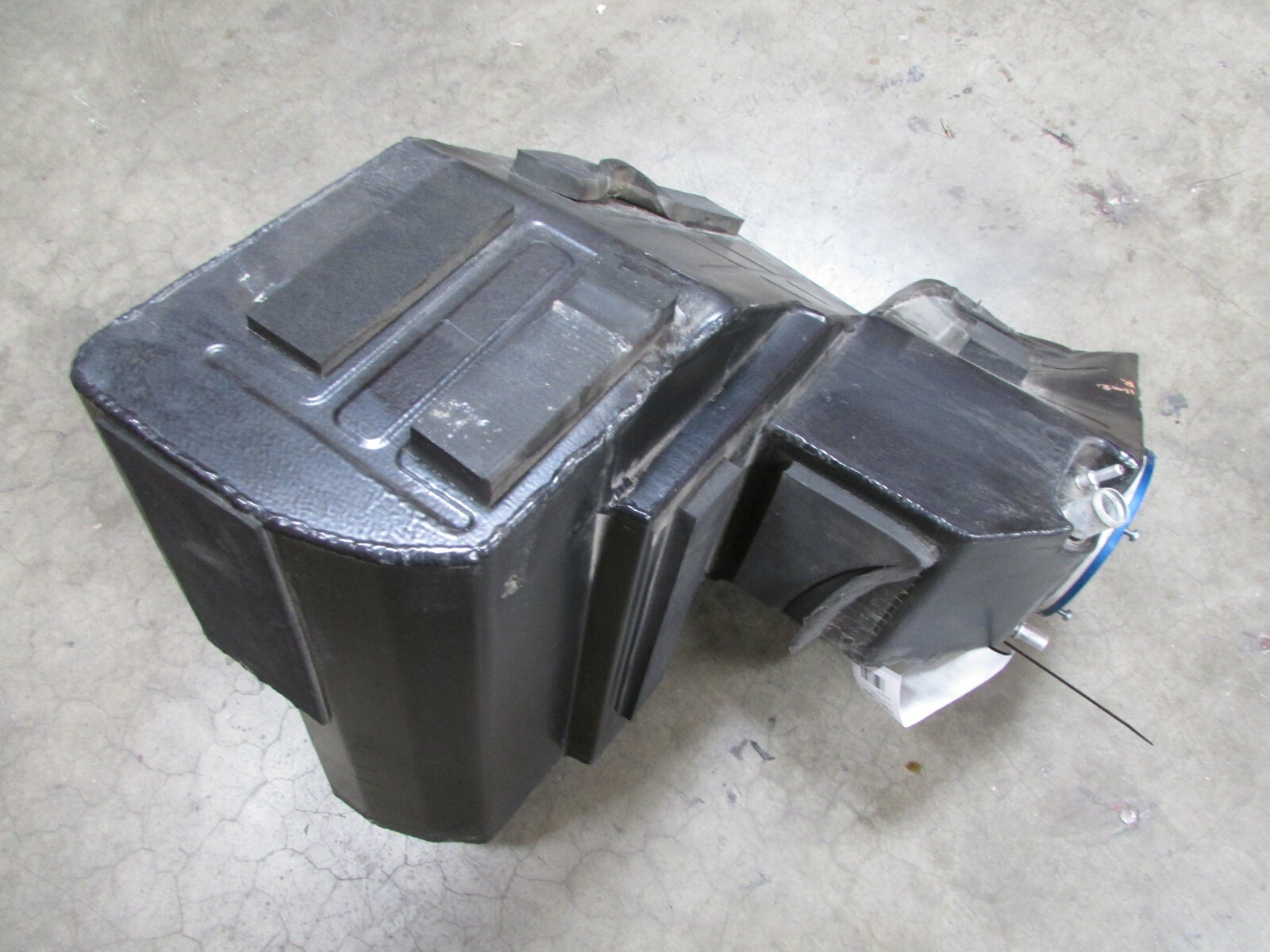 Lamborghini Aventador, RH, Right Fuel Tank, Used, P/N 470201022F