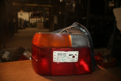 BMW 3ER (E36) 91-97 LIM. *RÜCKLICHT/HECKLEUCHTE* LINKS 10/1997