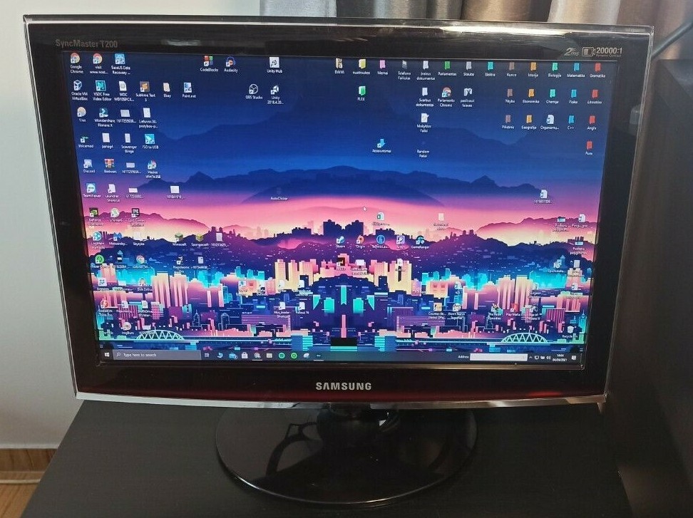 Samsung SyncMaster E2020 デュアルモニターセット Samsung SyncMaster 2033SW 20